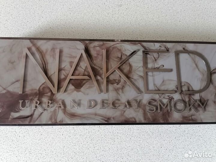 Палетка теней Urban Decay Naked Smoky
