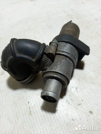 Клапан холостого хода Volkswagen Transporter Т4 2