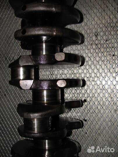 Коленвал 2.4 дизель Фольксваген Транспортер Т4