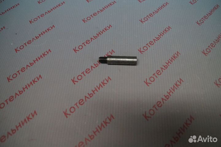 Nissan 41139-9F500 Направляющая суппорта