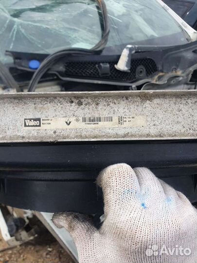 Renault kangoo 1 радиатор О.Ж. 1.9 1.5 дизель