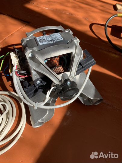 Электродвигатель Welling hxgp2l.64