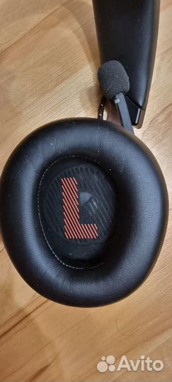 Игровые наушники JBL Quantum 800