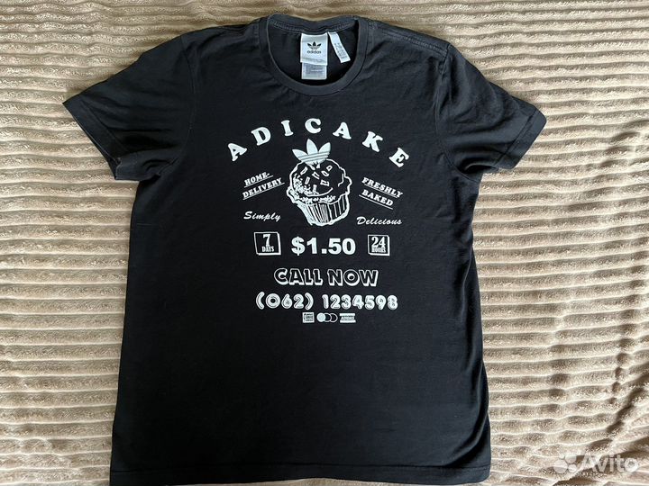 adicake t shirt