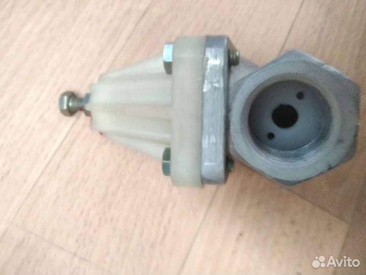 Клапан защитный ординарный 100.3515010-01