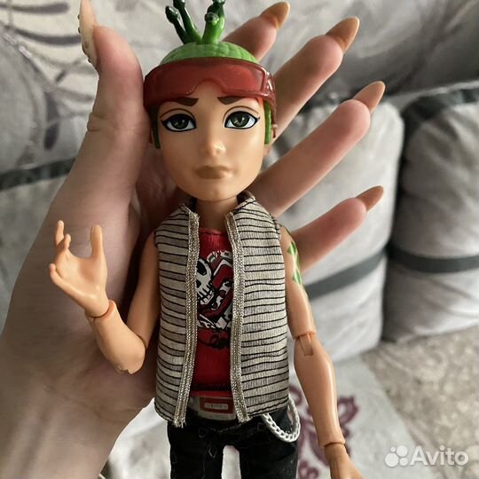 Кукла монстр хай