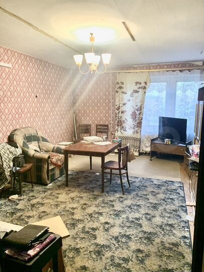 3-к. квартира, 87,3 м², 1/9 эт.