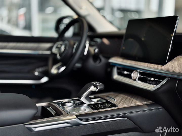 Tank 500 2.0 AT, 2024