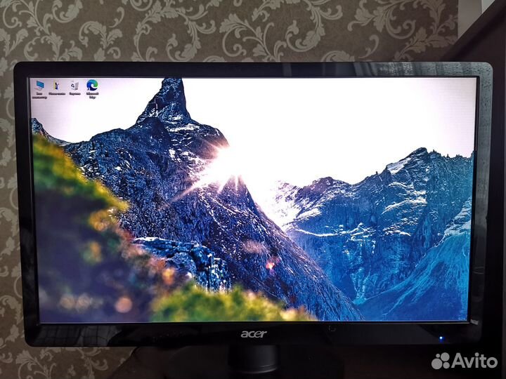 Монитор Acer 22