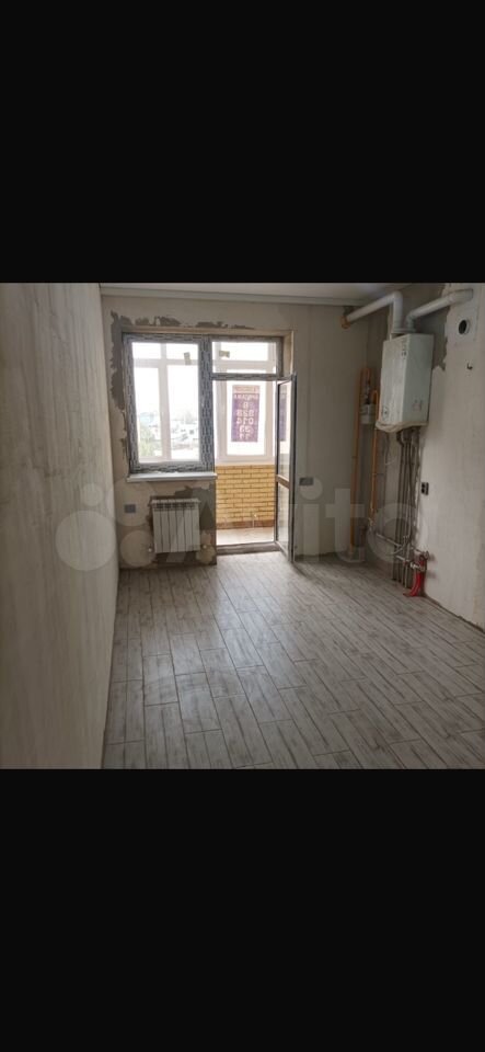 1-к. квартира, 40 м², 4/4 эт.