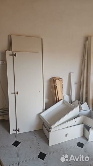 Двухярусная детская кровать