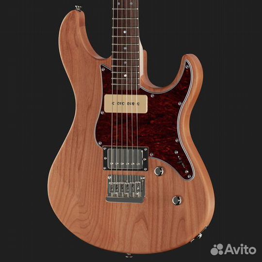 Электрогитара Yamaha (Комплект)