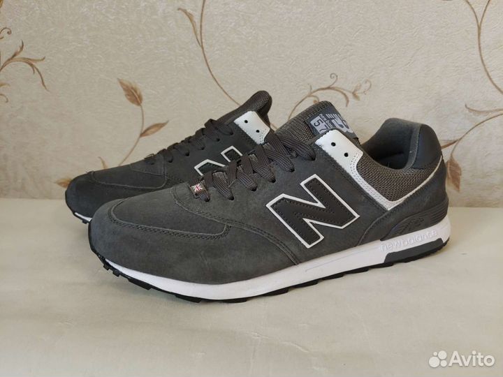 Кроссовки New Balance великаны