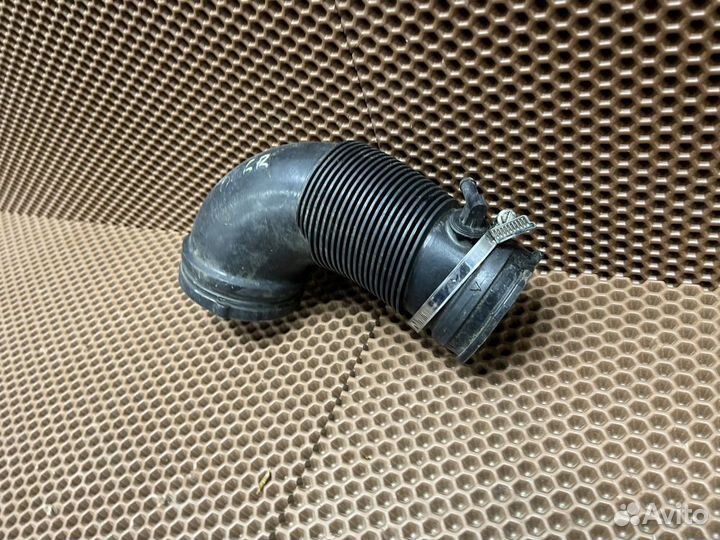 Audi a5b9 2.0 CVK патрубок на турбину 06L129629A