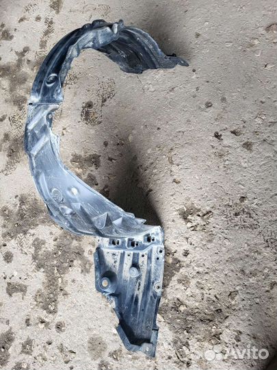 Toyota corolla с 19г. Подкрылок пер.правый