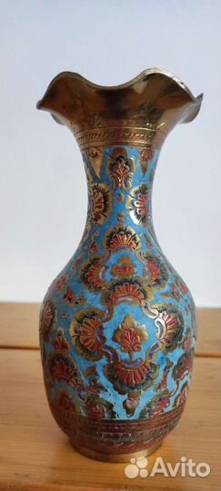 Антикварная ваза