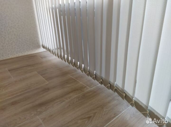 Вертикальные жалюзи тканевые пластиковые