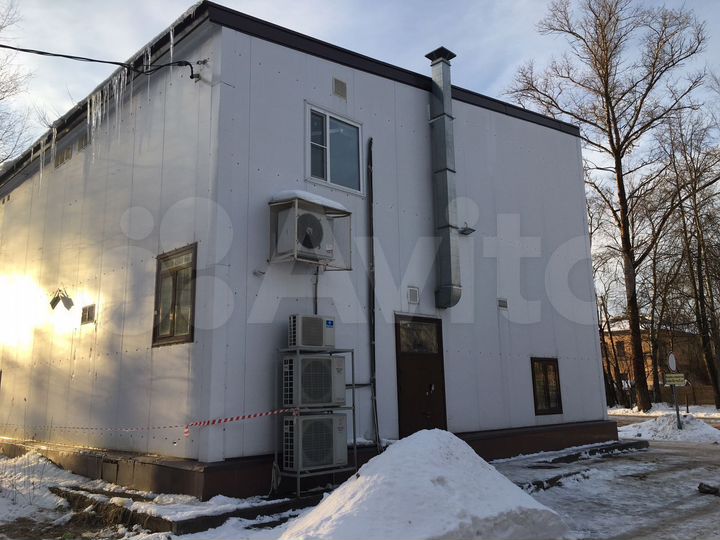 Здание, 580 м²