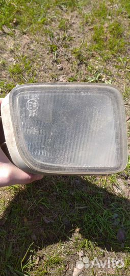 Противотуманка передняя