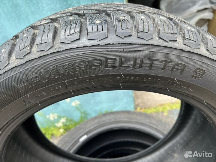 Nokian Tyres Hakkapeliitta 9 255/45 R19 104Y