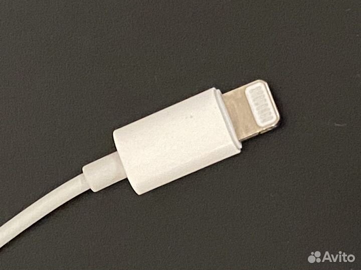 Apple earpods lightning оригинал наушники