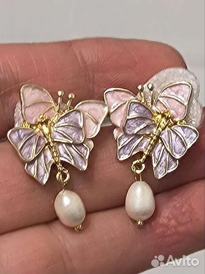 Серьги в стиле Dior