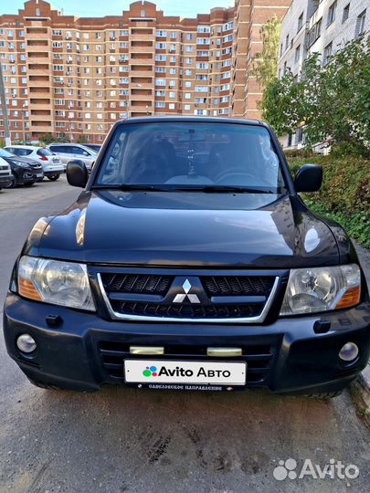 Mitsubishi Pajero 3.2 AT, 2004, 405 833 км