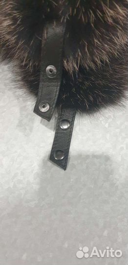 Женская шапка