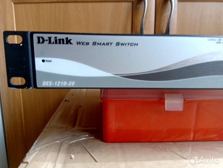 Коммутатор D-link DES-1210-28