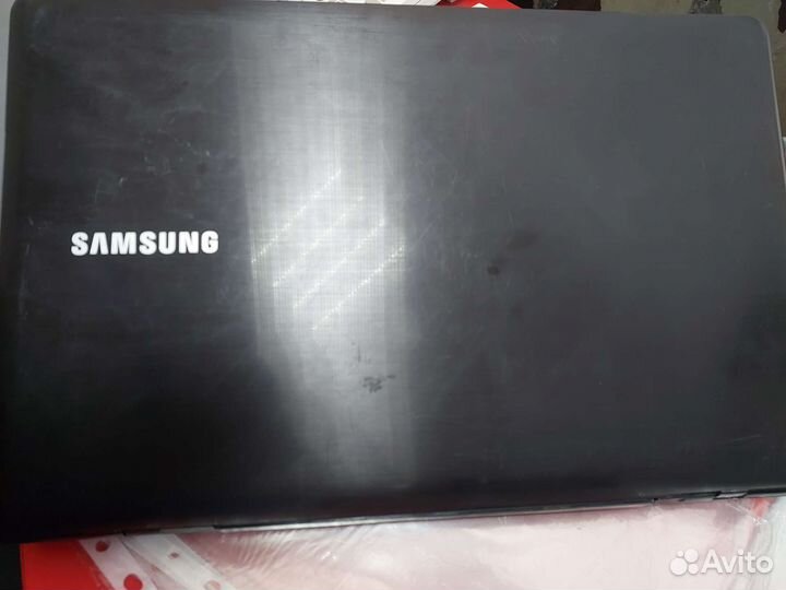 Ноутбук Samsung NP350E5C
