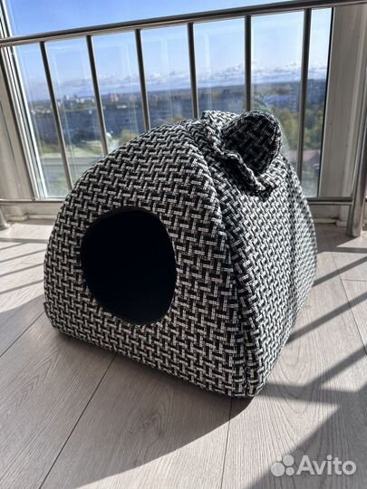 Домик для кошек и собак