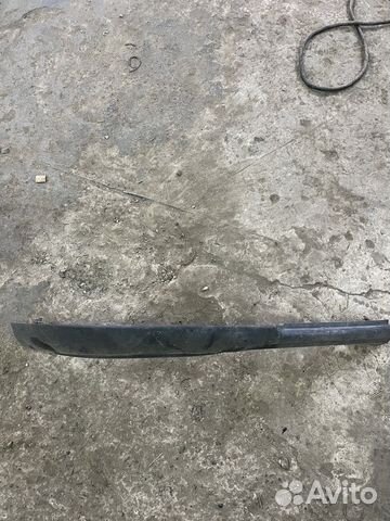 Губа на бампер toyota avensis рестайлинг