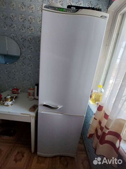 Холодильник бу маленький