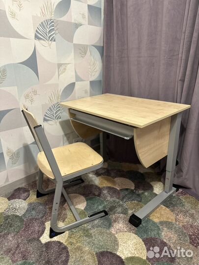 Парта ученическая