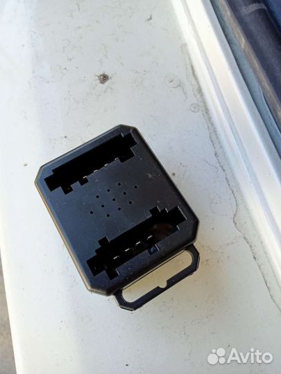 Эмулятор рулевой защёлки мерседес