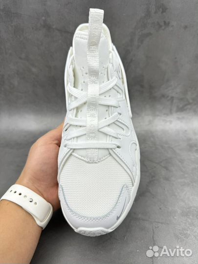 Кроссовки Nike air huarache мужские белые