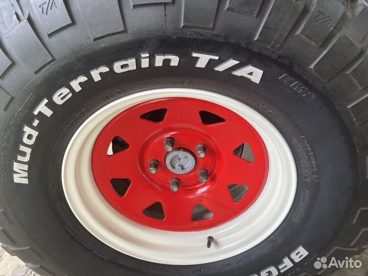 Bfgoodrich Mud-Terrain T/A KM2 12.5 R17 121Q
