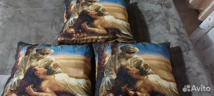 Диванные подушки