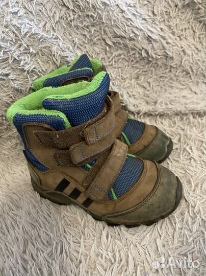 Ботинки демисезонные adidas 26размер