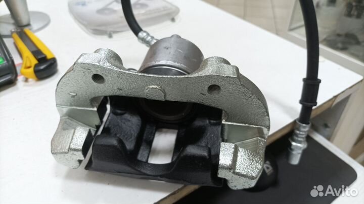 Комплект суппортов 2108 под Шевроле Ниву и ниву