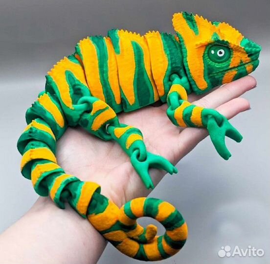 Хамелеон. Подвижная игрушка из пластика. 3D печать
