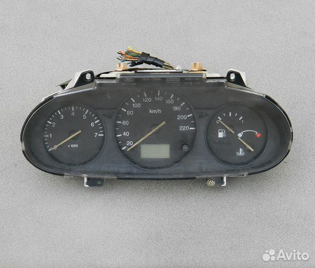 Панель приборов Ford Fiesta 4 1.8TD