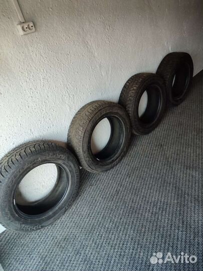Bridgestone Ice Cruiser 7000 235/65 R17 108T