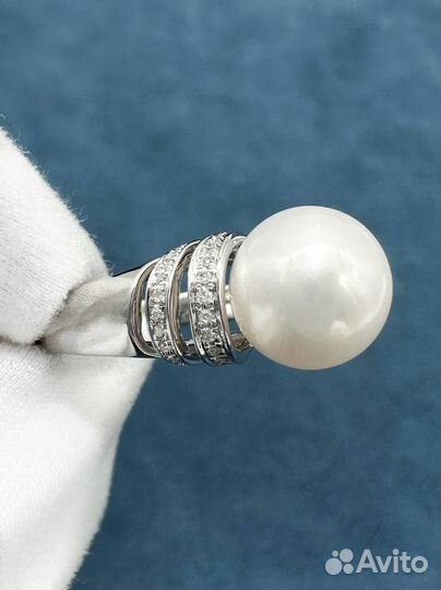 Золотое кольцо с бриллиантами, жемчуг 585 / 4.53 г