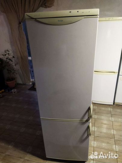 Холодильник бу
