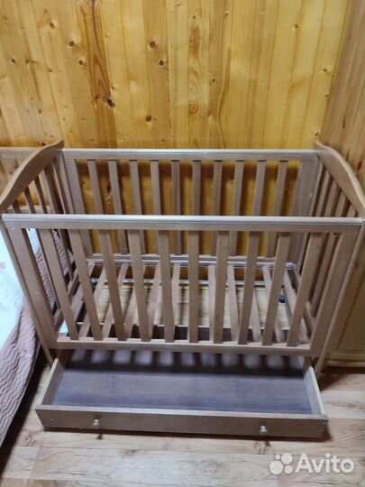 Кровать-манеж б/у с матрасом