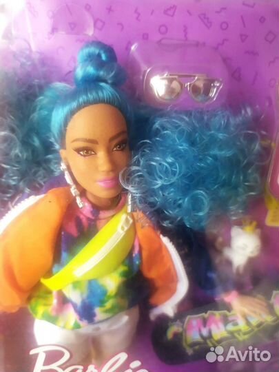 Кукла Barbie extra #4 с котятами и скейтом, на ску