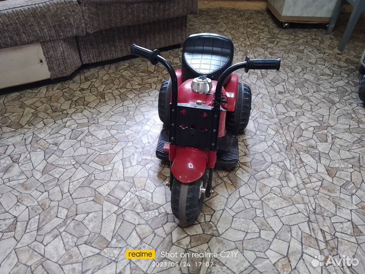 Детский электрический трицикл