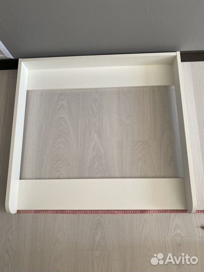 Пеленальный стол