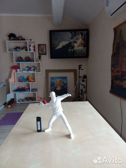 Статуэтка гипсовая Бэнкси